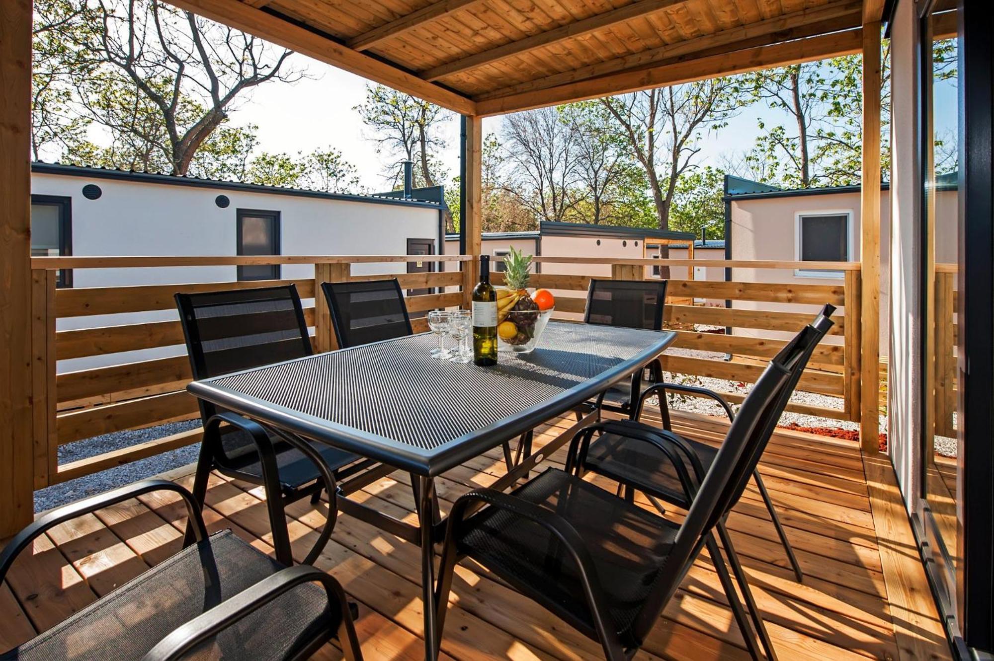 Eurocamp Mobile Homes At Campsite Puntica ฟุนตานา ภายนอก รูปภาพ